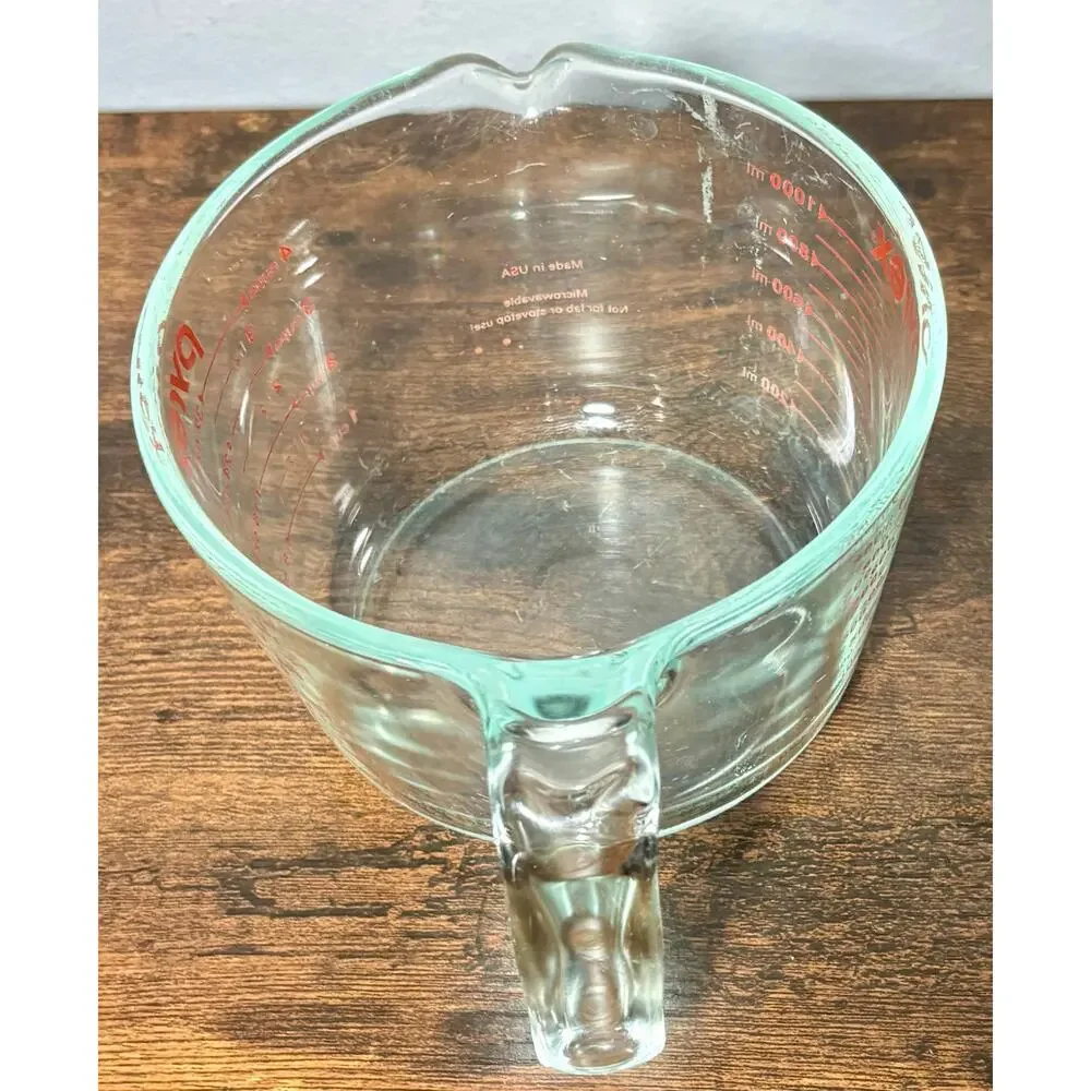PYREX measuring cup
